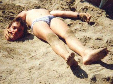 headlessonbeach.jpg